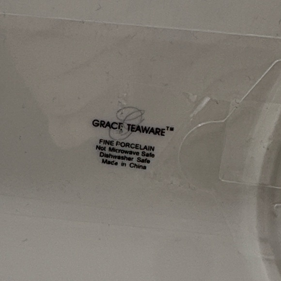 Floral Porcelain Tea Cup and Snack Set-Floral and Hummingbird Design-NEW - Picture 3 of 5